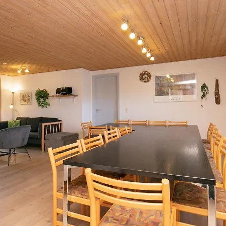 18 Person In Ulfborg